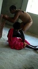 aunty tamil Tirupur kacau oleh atasannya di lokasi konstruksi