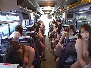 Japanse sletten op een school rijden de hanen overconfidence willekeurige vreemden