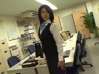 뜨거운 엉덩이 비서 사무실에서 갱 뱅. HD.