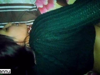 Desi Unpropitious Bhabhi ki immutable chudai met vuile Hindi Talk, Desi Hot Function Bhabhi geneukt way in hier Dever zeer romantische seks