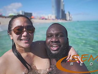 Le mie avventure nude a Miami Beach