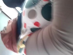 间谍凸轮（19）接近她tites 2