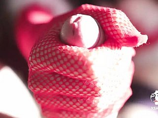 SadMiss، الحورية الآسيوية الشهوانية، ترتدي زي خادمة الثلج لمنح زميلتها وظيفة يدوية خاصة بالعام الجديد - آسيوية