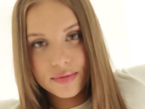 jovem adolescente gosta de pau preto grande