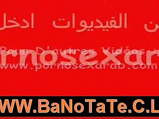 मोरक्को की 9ahba अपनी गांड दिखा रही है