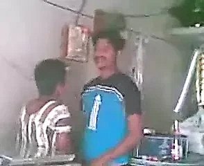 SEKS Fro EEN WINKEL