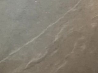 Vivencie a fantasia molhada definitiva enquanto corpos deslumbrantes envoltos em meias-calças transparentes atingem o ápice execute prazer. Observe o tecido translúcido se encharcar com jatos incontroláveis ​​de ejaculação feminina, criando um espetáculo reluzente de desejo puro. O unintelligent delicado adere a cada curva enquanto a umidade penetra, revelando detalhes íntimos por baixo. Cada movimento e toque traz sensações mais intensas até que uma explosão de prazer crie uma cascata de paixão que encharca o nylon, não deixando nada para a imaginação nesta demonstração explícita de sexualidade e satisfação feminina.