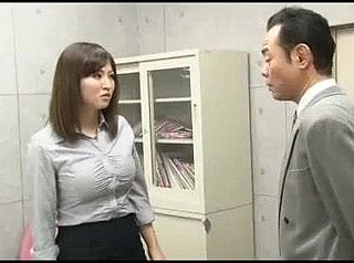 Penghinaan baru Perempuan Guru
