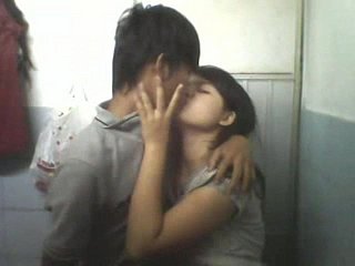 วัยรุ่นอินโดนีเซียร่วมเพศ