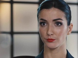 Ingobernable S01E04 Sex Instalment
