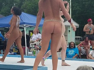 Accelerate Go cold girls at Nudes a Poppin 2019
